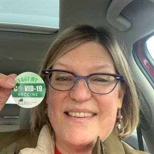 Meet your Posher, Jennifer